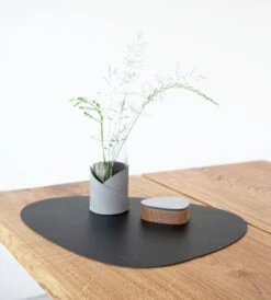 LIND DNA Mantel Individual Bull Curvo -Vajilla Tienda 31511 01 3 EnvironmentImage 3a4056b3bd