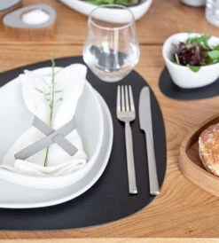 LIND DNA Mantel Individual Bull Curvo -Vajilla Tienda 31511 01 4 EnvironmentImage 3fb3b4c217