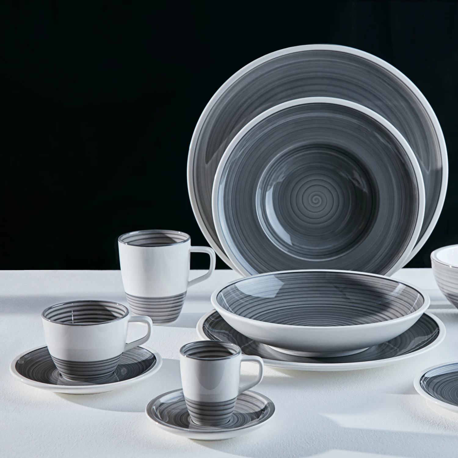 Villeroy & Boch Plato Hondo Manufacture Gris 4 Villeroy & Boch Plato Hondo Manufacture Gris - Imagen 2