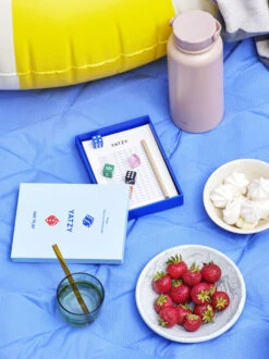 Hay 2 Vasos Tint 20 Cl -Vajilla Tienda 504544 01 5 EnvironmentImage 535cb023f6