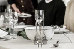 Set De Servir Julie 5 Cubiertos -Vajilla Tienda 514560 01 2 EnvironmentImage b4f94cce2a