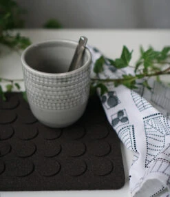 Salvamanteles Cuadrado Dots 20x20 Cm -Vajilla Tienda 572421 01 42 EnvironmentImage 2081abac57