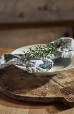 2 Servilletas Lundgren 40x40 Cm -Vajilla Tienda 579311 01 41 EnvironmentImage 7a1a588c14