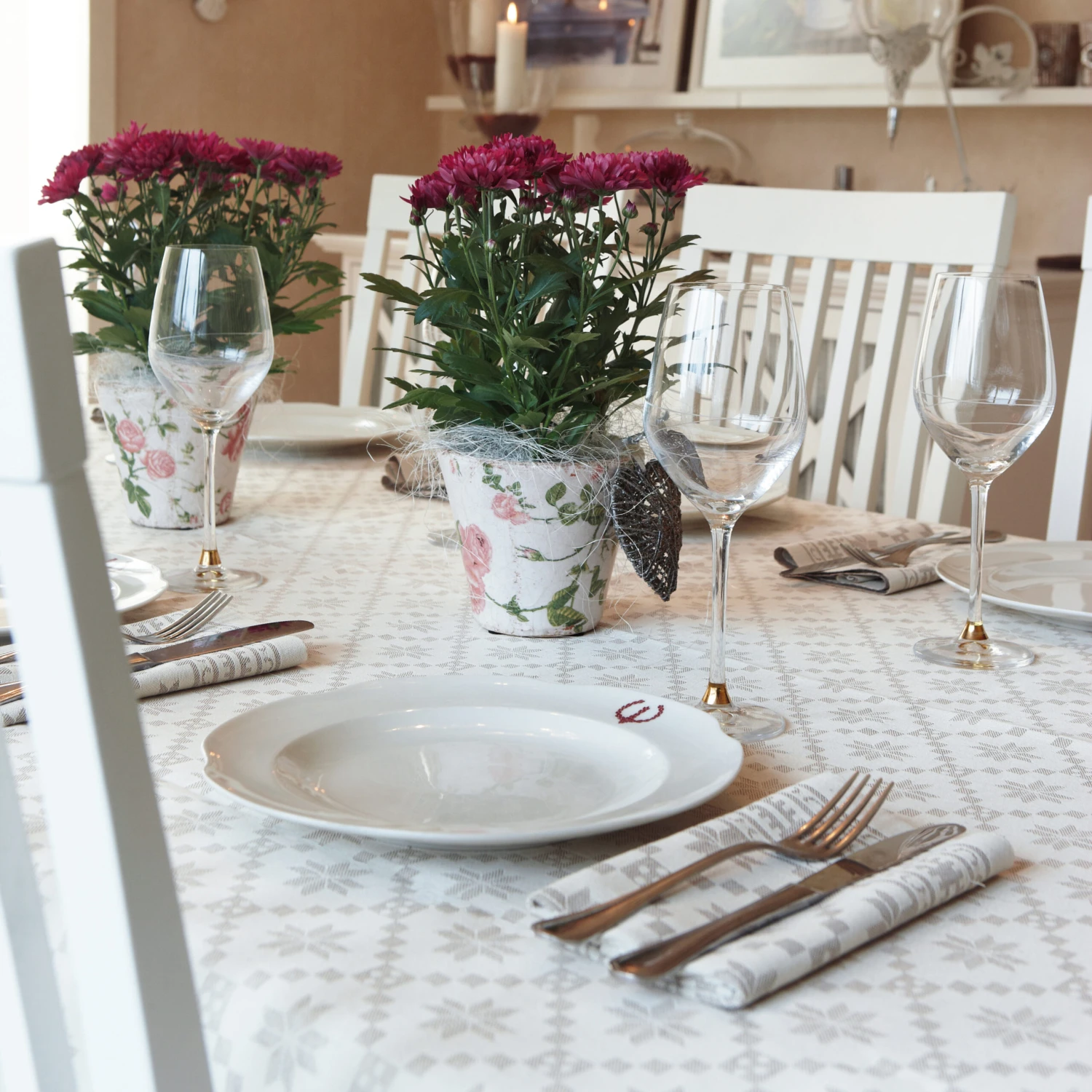 Mantel Åttebladrose Beige 4 Mantel Åttebladrose Beige - Imagen 2